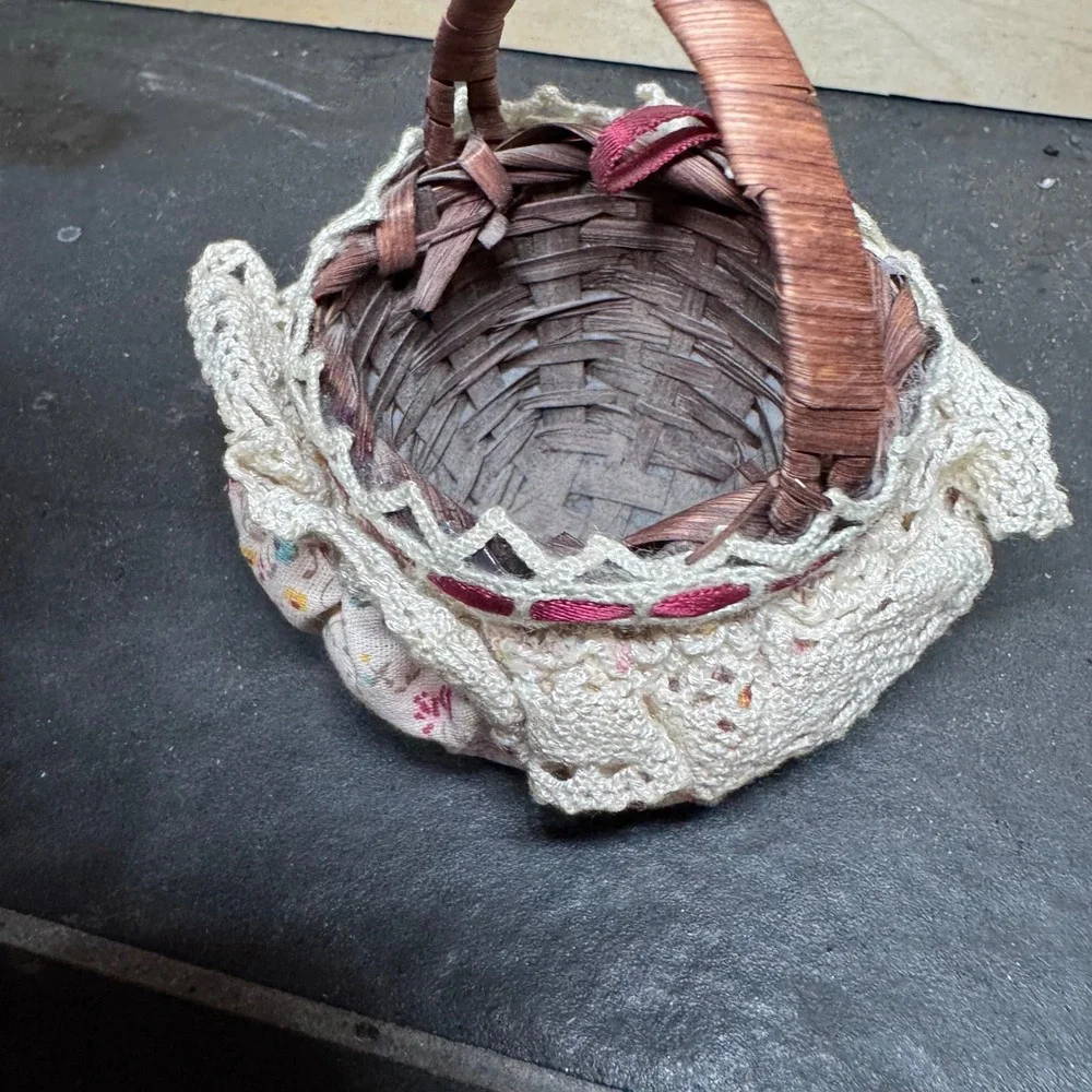Miniature Woven Basket Crochet Lace Trim Floral‎ Fabric Burgundy Ribbon Easter